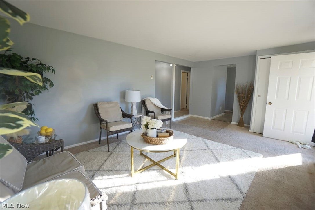 211 Hilltop Drive