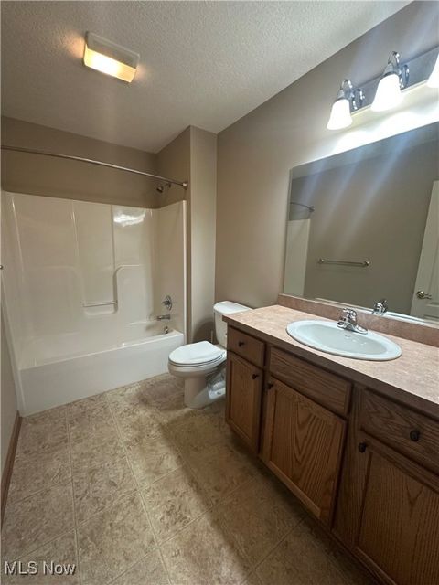 Tiny photo for 4165 Ledgewater Drive, Mogadore, OH 44260 (MLS # 5179355)