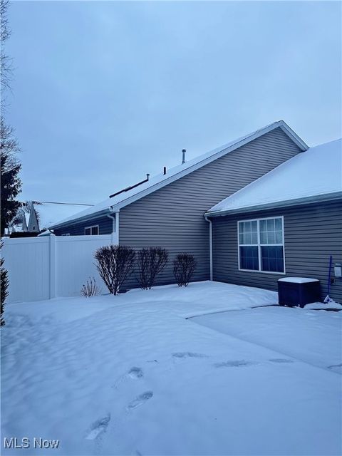 Tiny photo for 4165 Ledgewater Drive, Mogadore, OH 44260 (MLS # 5179355)