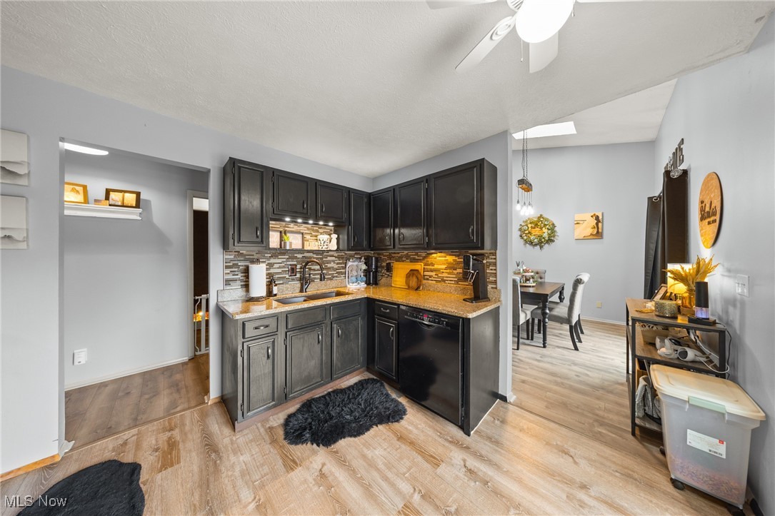 7350 Akins Road, North Royalton, Ohio image 16