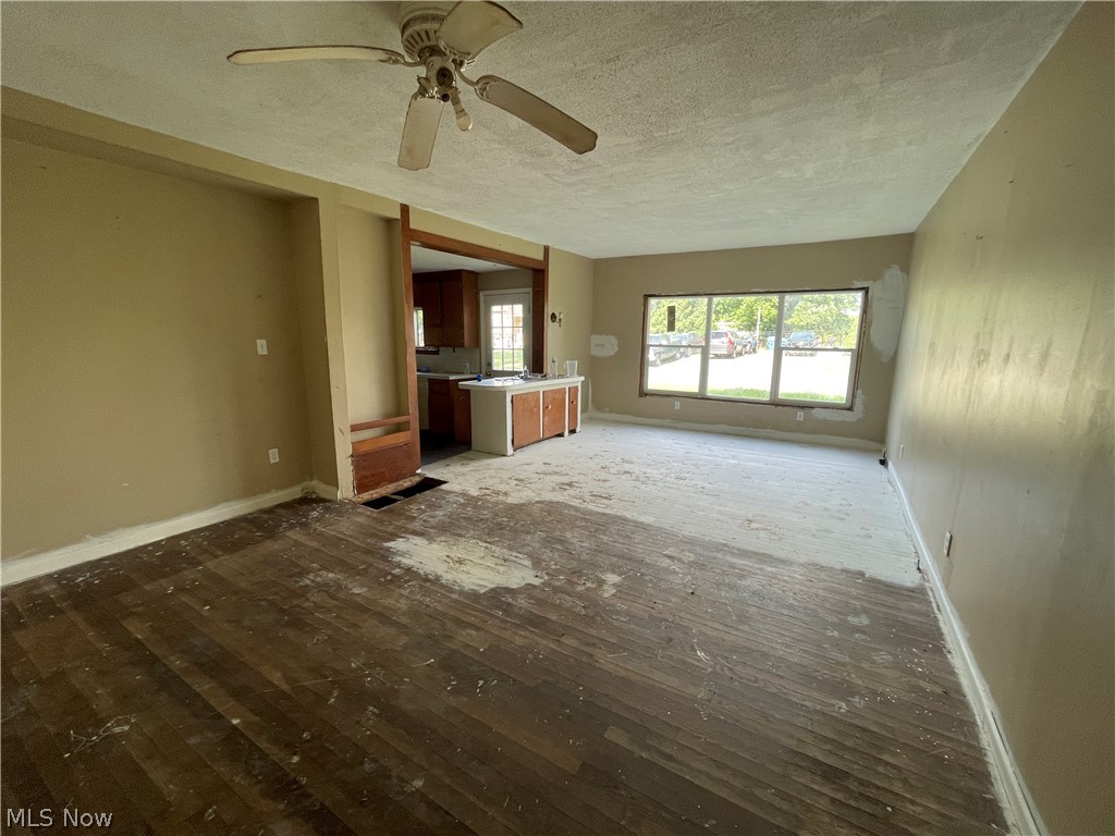 Green Sec 11 - Residential