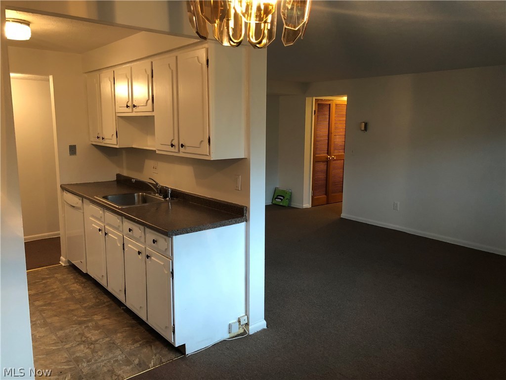 Golden Oaks Condo - Residential Lease