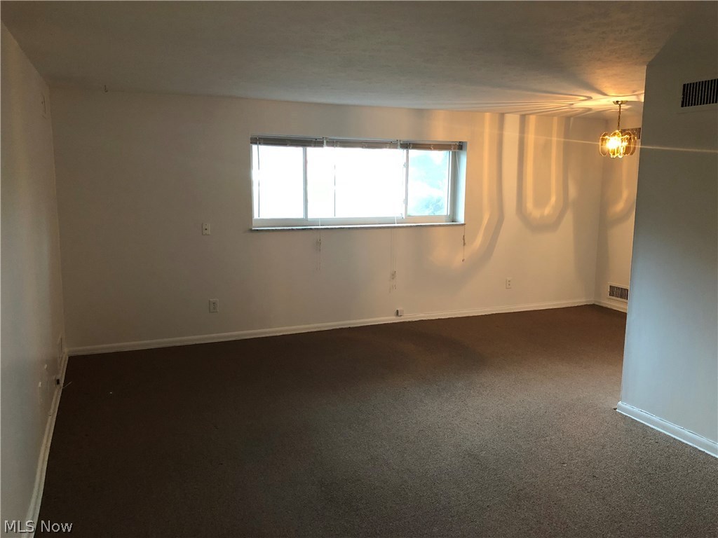 Golden Oaks Condo - Residential Lease