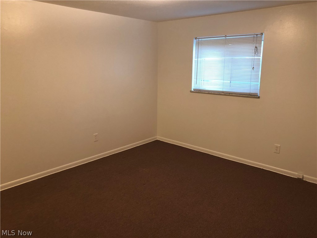 Golden Oaks Condo - Residential Lease