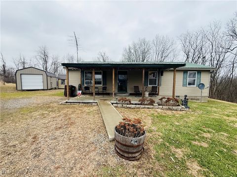 Photo of 2810 Swart Road, Albany, OH 45710 (MLS # 5179861)