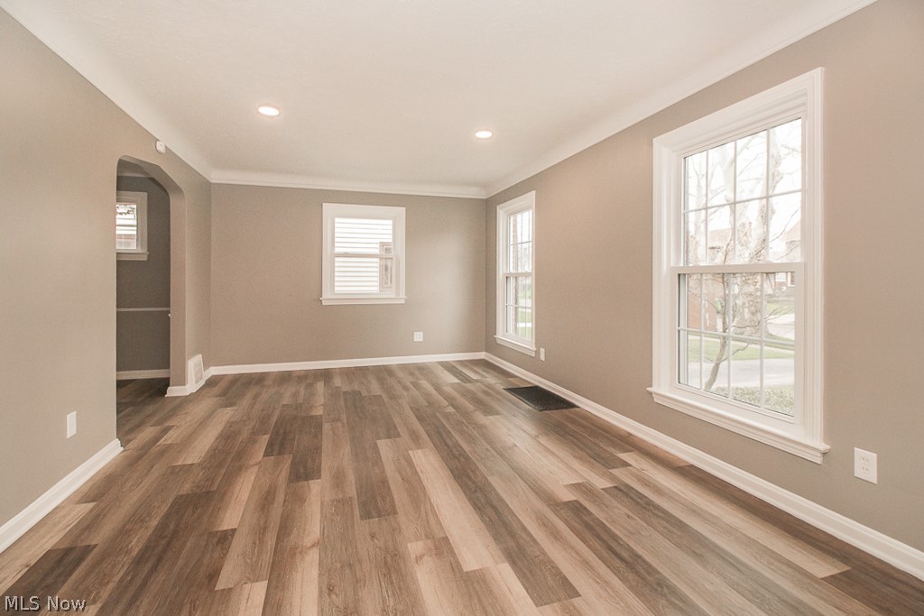 Utopia Beach - Residential