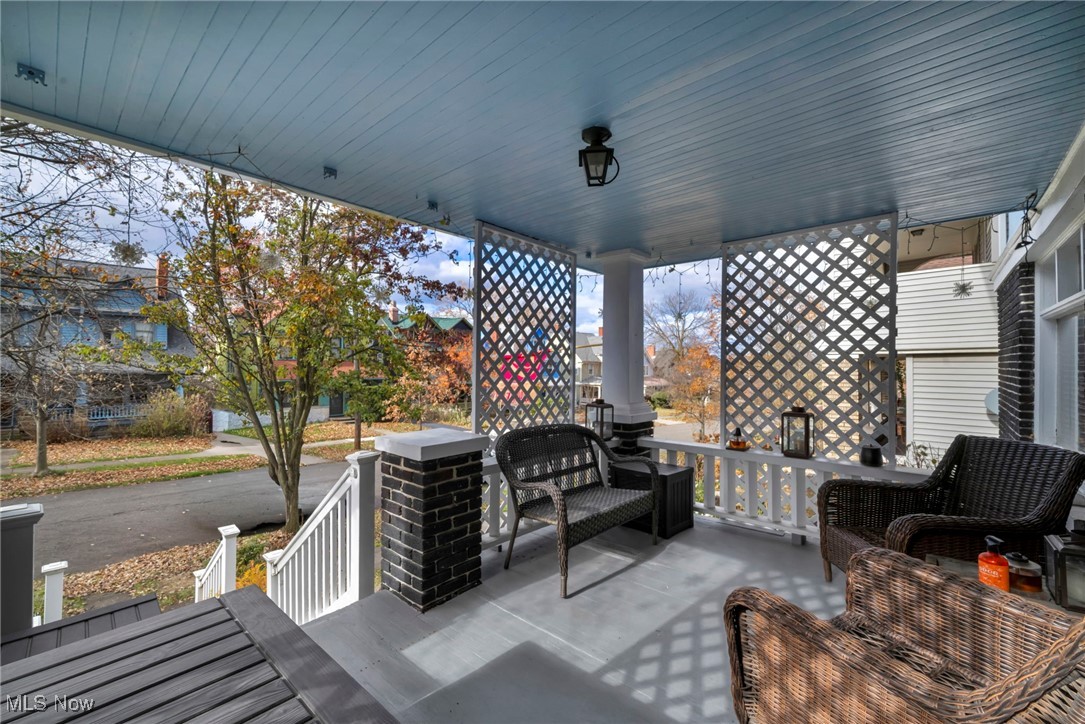 Walton Brothers Cedar Heights Allo - Residential