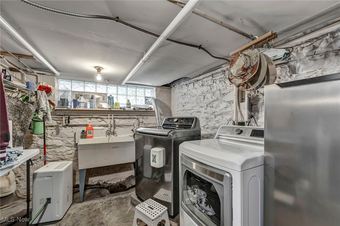 Walton Brothers Cedar Heights Allo - Residential