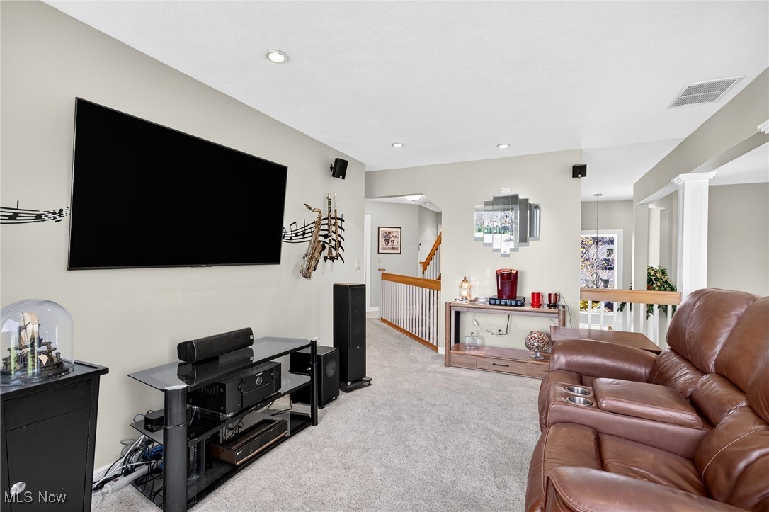 Red Tail - Residential