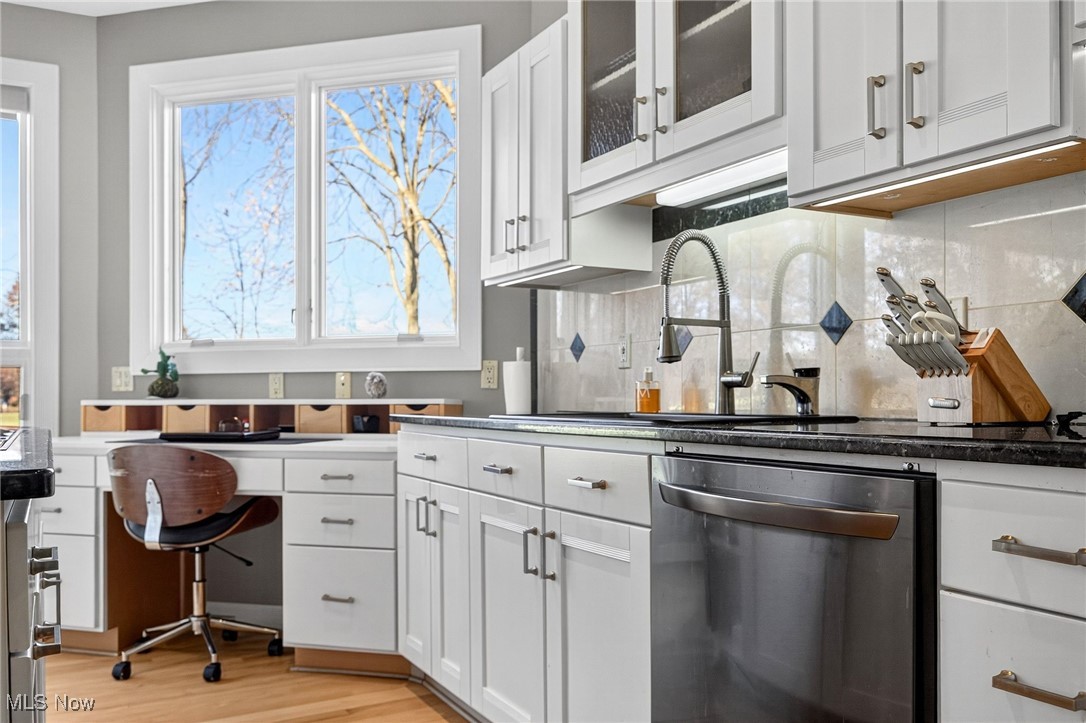 Red Tail - Residential