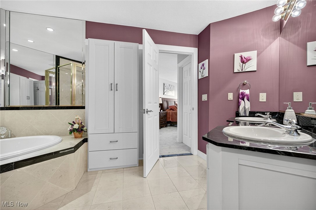 Red Tail - Residential