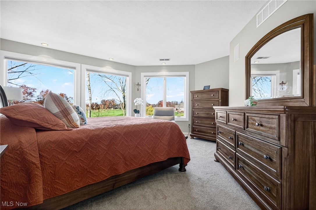 Red Tail - Residential