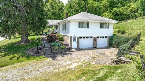 Homes For Sale - 24273 Leatherwood Road<br/> Quaker City, OH 43773