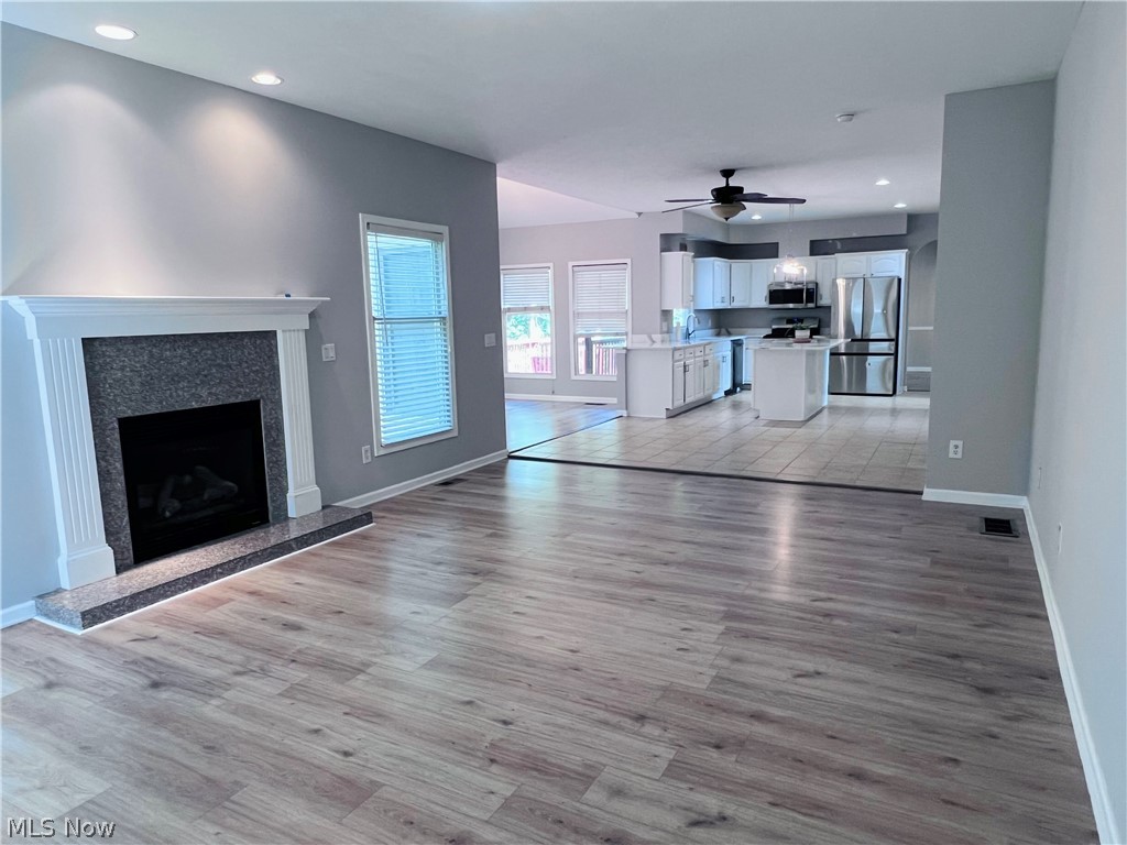 Brennas Lndg - Residential