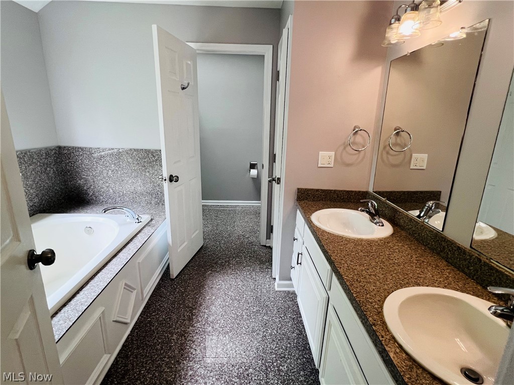 Brennas Lndg - Residential