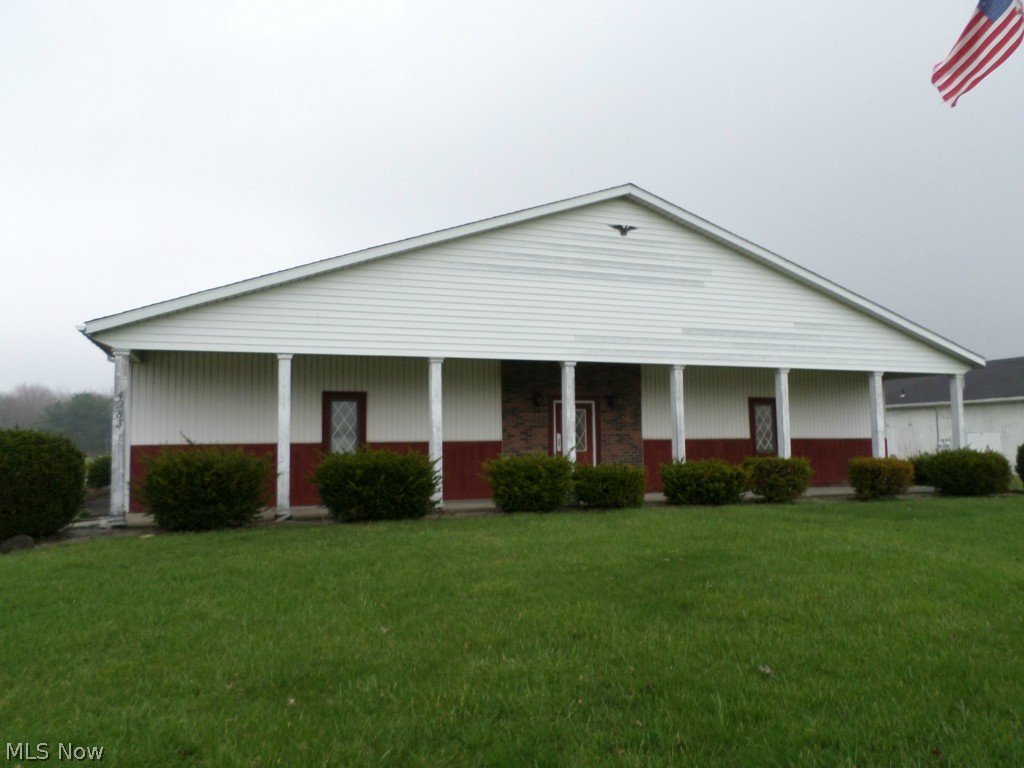 GREAT LOCATION! Next to Rt. 18. This is a great free standing building with 12000 sq ft. All interiors walls are removable. Current use has 4 offices, a lunch room, then opens up for whatever you would want. total 6 restrooms, does have 1 dock and a drive in door. Insulated very well , low utilities. Plenty of room if you would want to add on. Lots of parking, all this on 2.77 acres