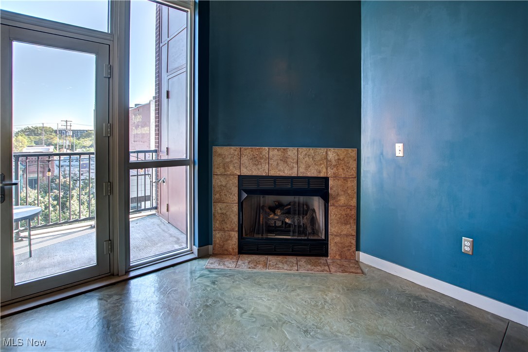 1951 W 26th Street 315