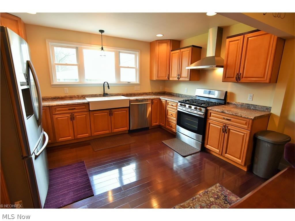 Garland - Residential