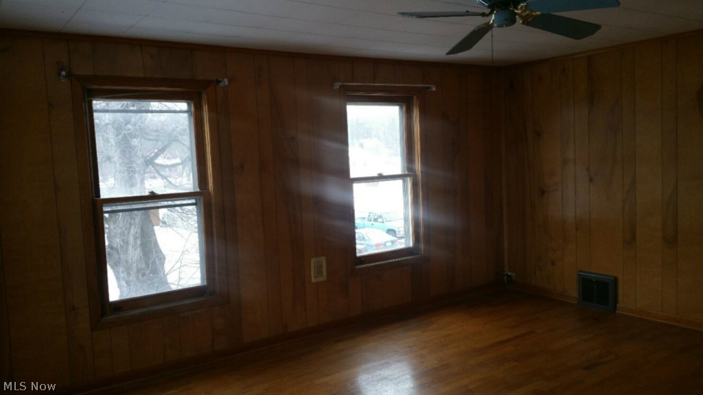 Greenlawn Park - Residential