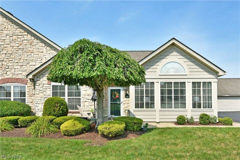 Condo For Sale - 201 River Glen Drive<br/> Trumbull County, Warren, OH 44484
