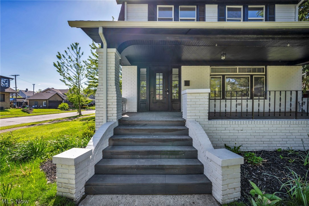 3682 Rocky River Drive
