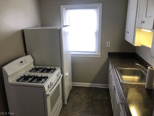 Oakwood Terrace Sub/W H Telling - Residential Lease