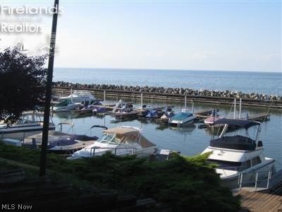 Beachwood Villa - Residential