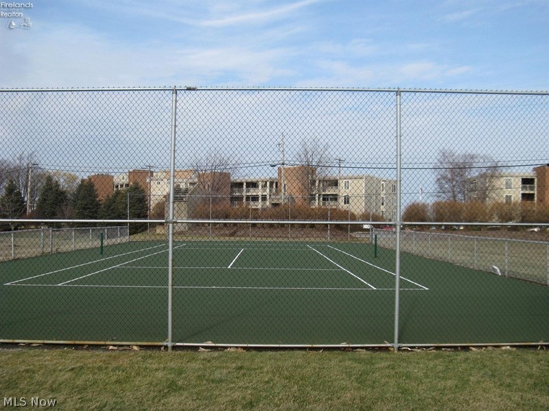 Beachwood Villa - Residential