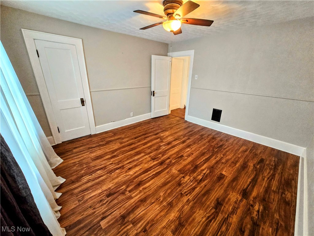 105 W 40th Street, Shadyside, Ohio image 20