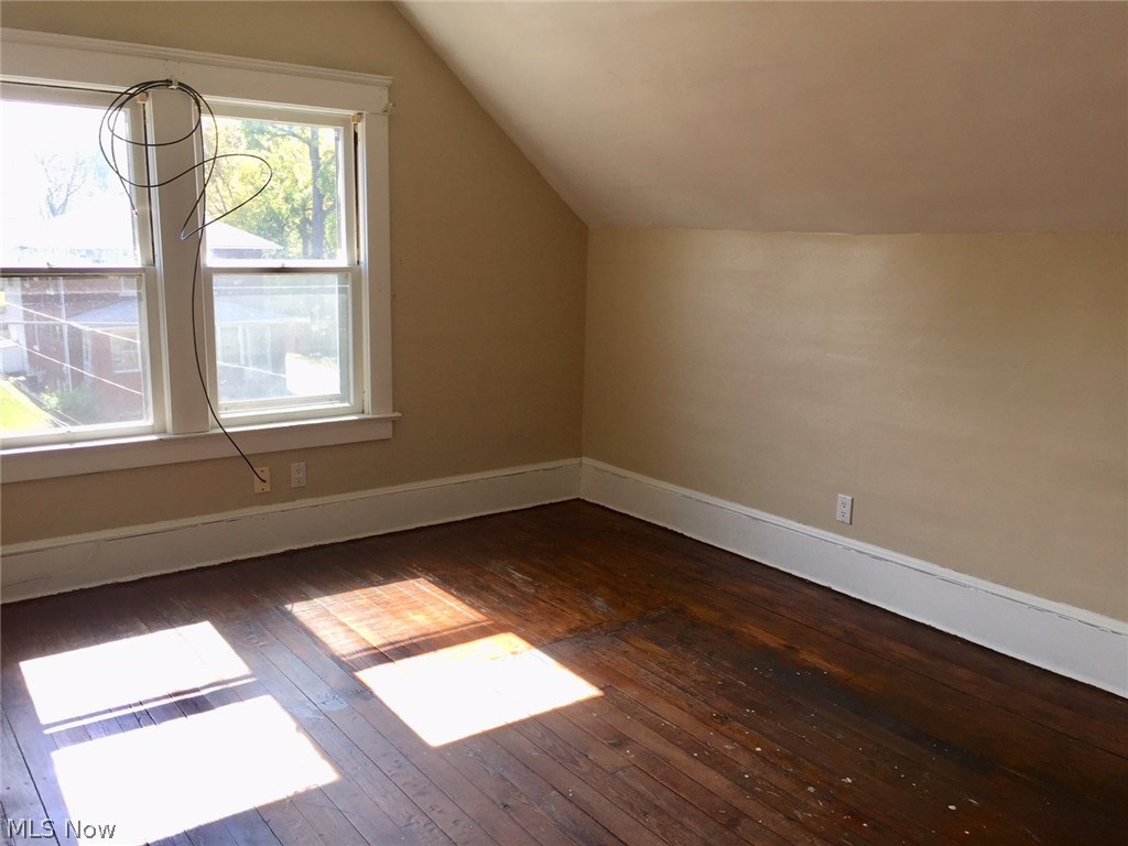 Perkins 04 Add Warren - Residential Income