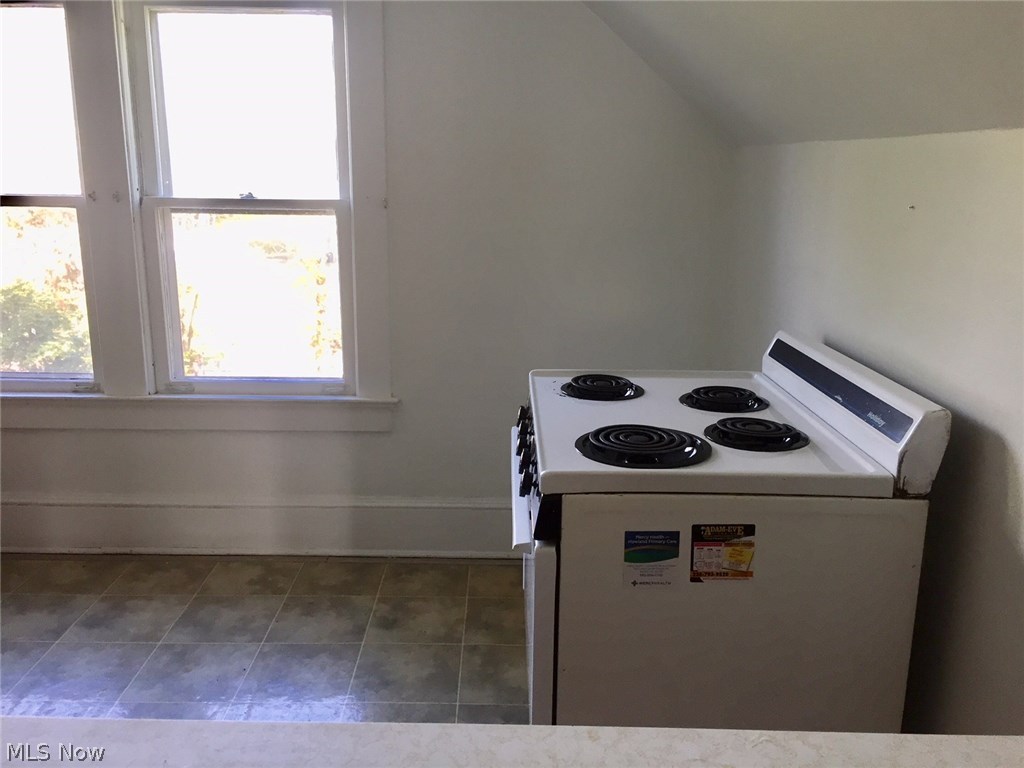 Perkins 04 Add Warren - Residential Income