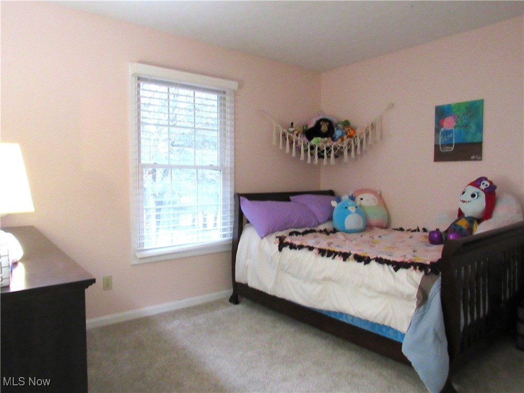 18344 Woodside Crossings Xing, Strongsville, Ohio image 17