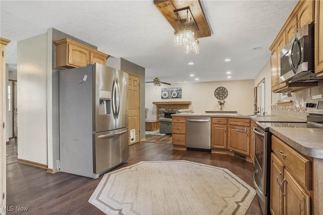 6991 White Pine Drive, Ravenna, Ohio image 12