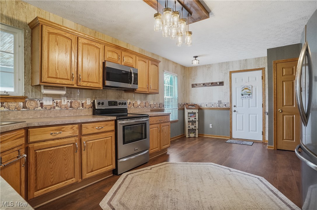 6991 White Pine Drive, Ravenna, Ohio image 15