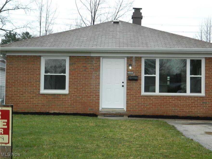 Move in ready! This one Floor living ranch home with 2 car garage, fenced in back yard, 2 bedroom, 1 bath, good size living room, kitchen and dining room. New windows, refrigerator, dishwasher and electric stove. Call to schedule your appointment