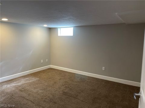 Tiny photo for 2958 E Turkeyfoot Lake Road, Uniontown, OH 44685 (MLS # 5190155)