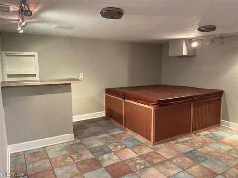 Tiny photo for 2958 E Turkeyfoot Lake Road, Uniontown, OH 44685 (MLS # 5190155)