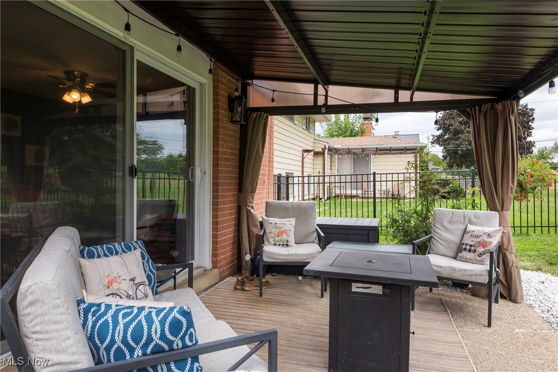Ridgewood 14 - Residential
