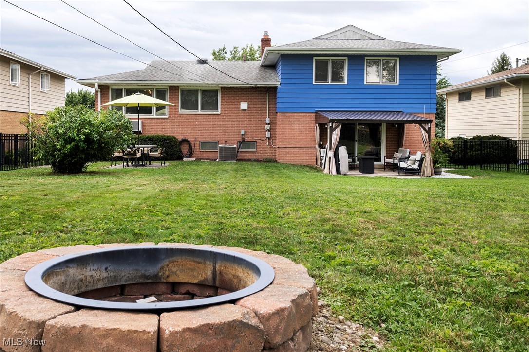 Ridgewood 14 - Residential