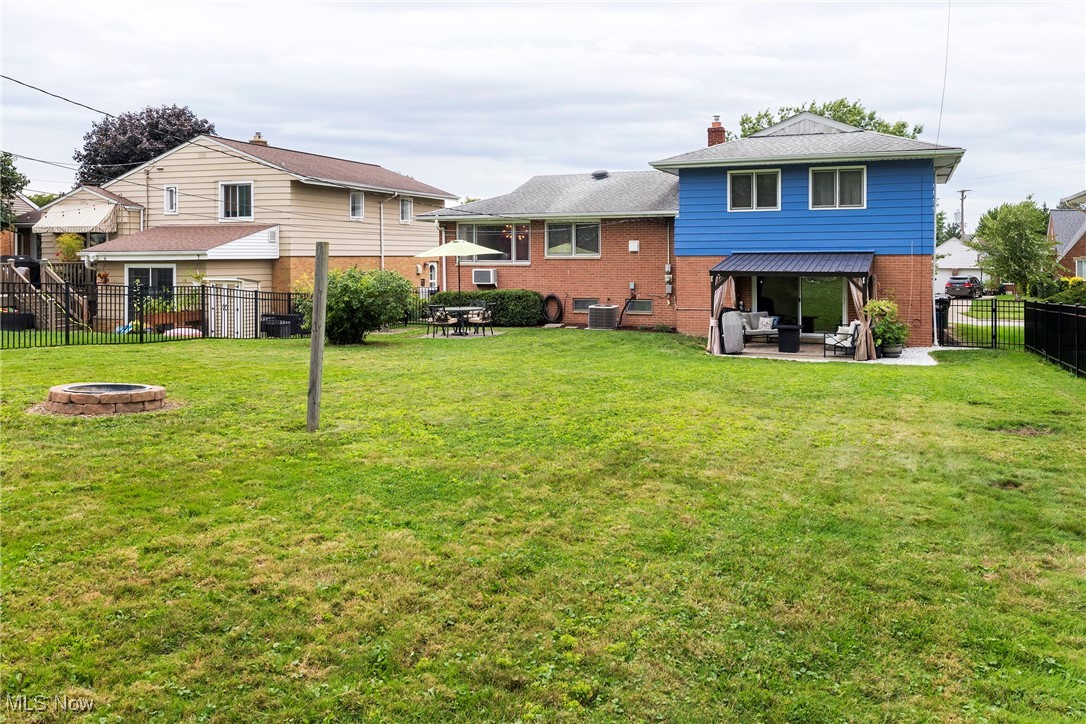 Ridgewood 14 - Residential