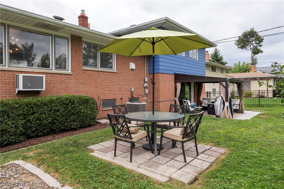 Ridgewood 14 - Residential