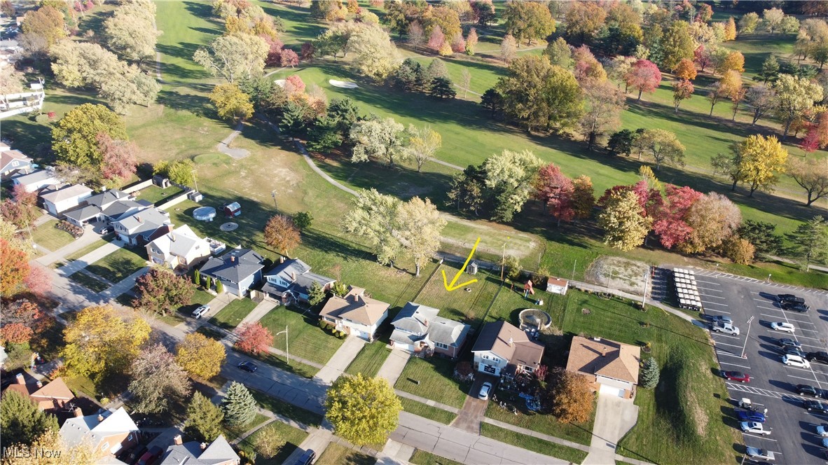 6921 Hollywood Drive