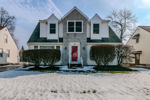 1677 Hawthorne Drive Cleveland OH 44124