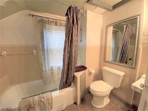 Tiny photo for 3246 E 130th Street, Cleveland, OH 44120 (MLS # 5256831)