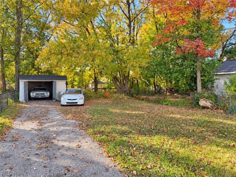 Tiny photo for 3246 E 130th Street, Cleveland, OH 44120 (MLS # 5256831)