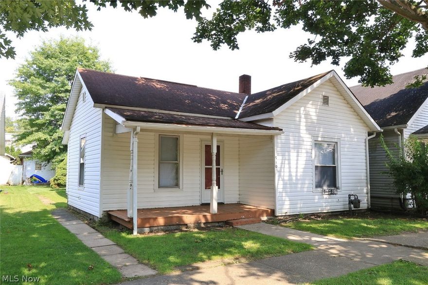 Quaint home located within the Village that is ready for your decorating touch! Some new carpeting being installed in August to start you on your way! Large detached workshop/garage space. Property is being sold in "As Is" condition. Listing information provided by agent, is deemed reliable, but not necessarily guaranteed.