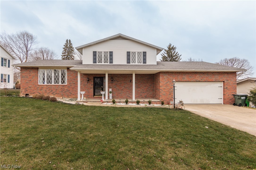 Well-maintained and partially updated Split-level. Spacious eat-in kitchen with countertop bar. New Electric Panel 2023, New floors throughout, updated back railing, Shed installed in 2023, New washer and dryer (2023), and freshly painted throughout.