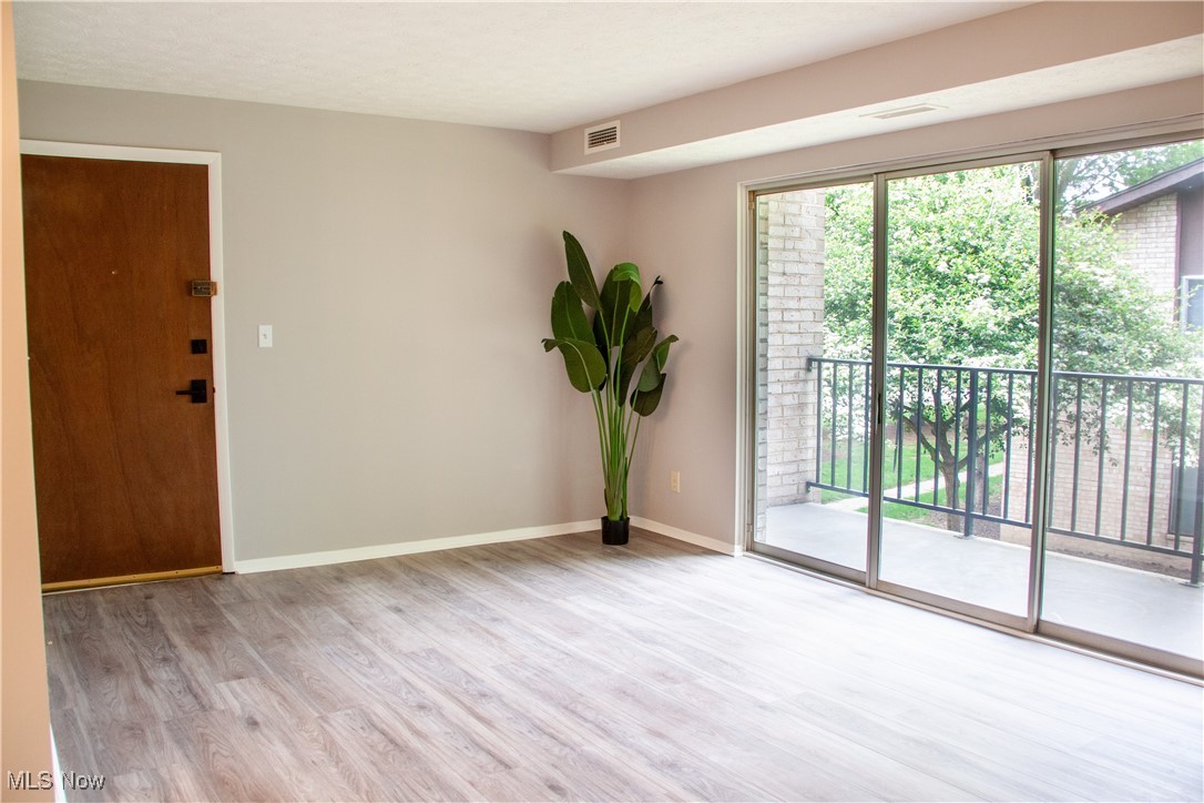 Misty Lake Vlg/Mdws Ph Condo - Residential