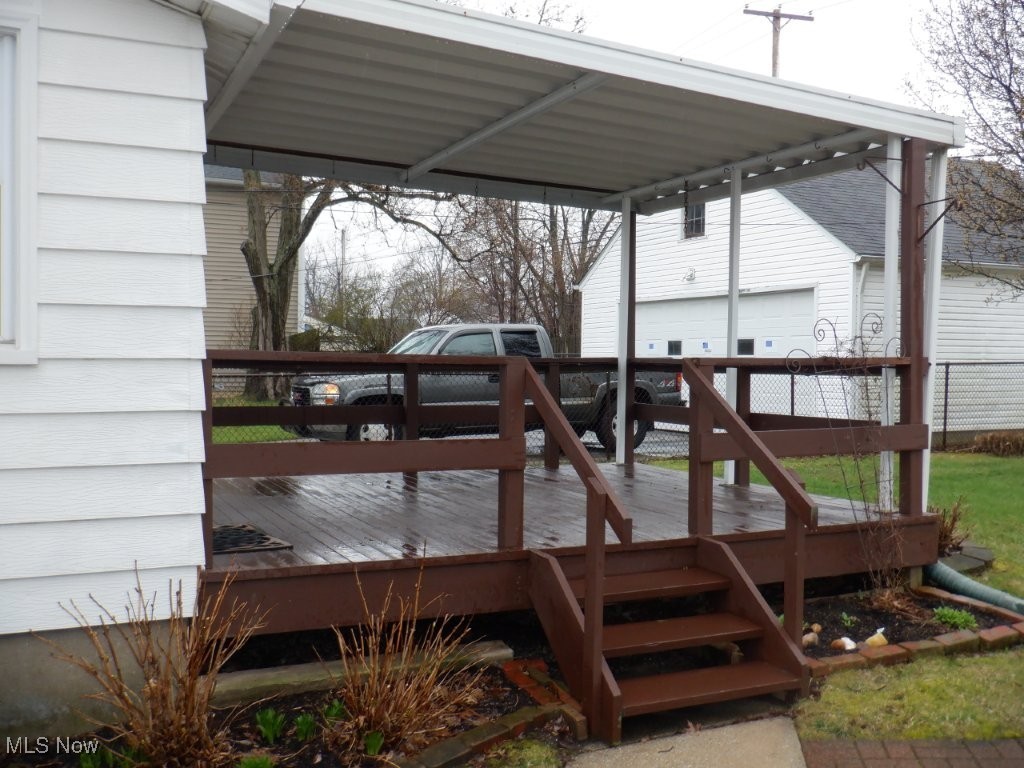 1562 Roselawn Road