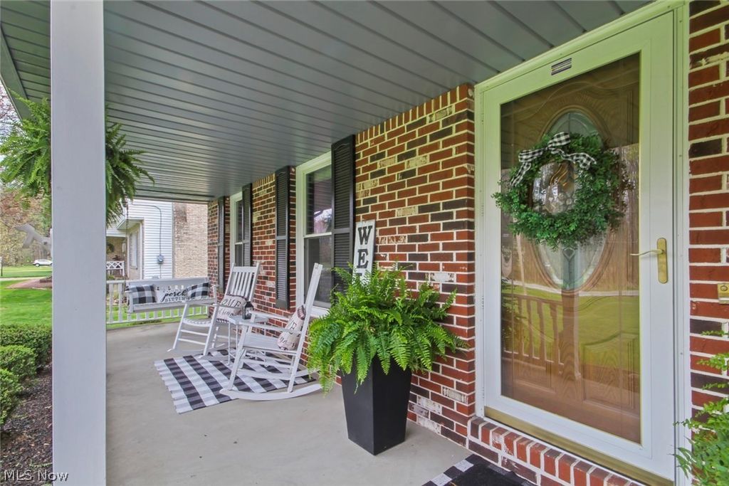 Photo of 4661 Lockwood Boulevard, Boardman, OH 44511 (MLS # 5201525)